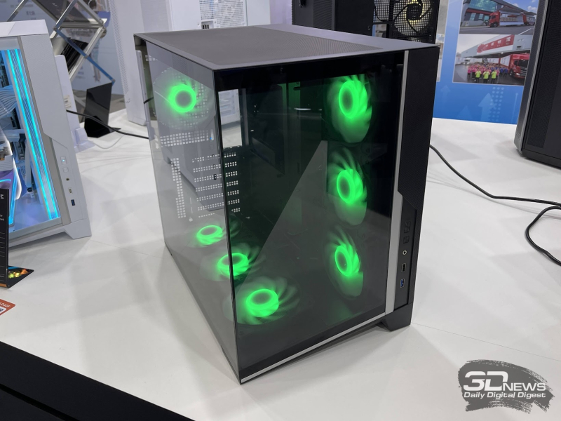 Репортаж со стенда Zalman на Computex 2026: «гоночные» кулеры, корпуса с экранами и блок питания на 3000 Вт