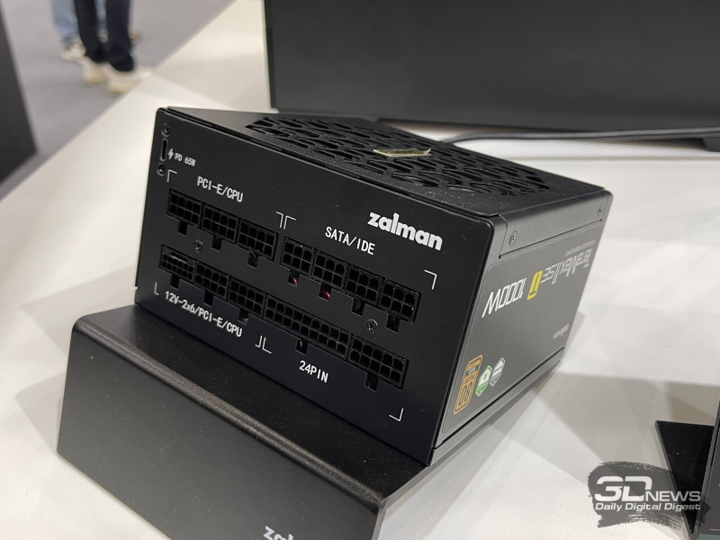 Репортаж со стенда Zalman на Computex 2026: «гоночные» кулеры, корпуса с экранами и блок питания на 3000 Вт